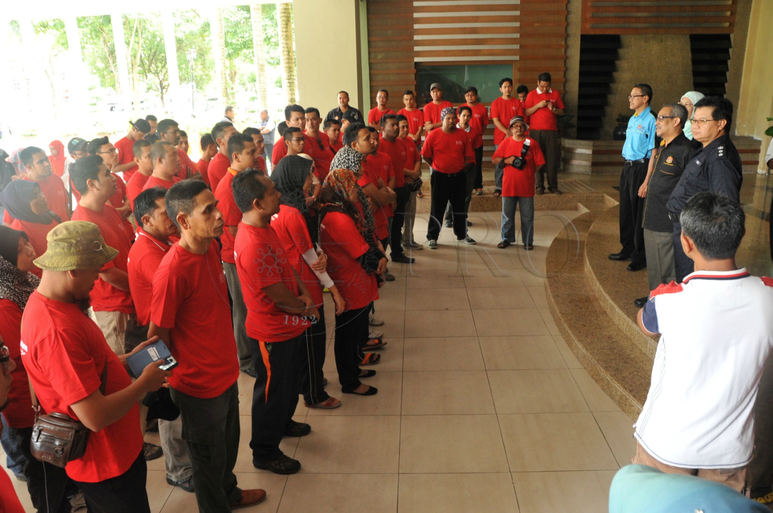 PRO 15 1 RESQ HAS 4247